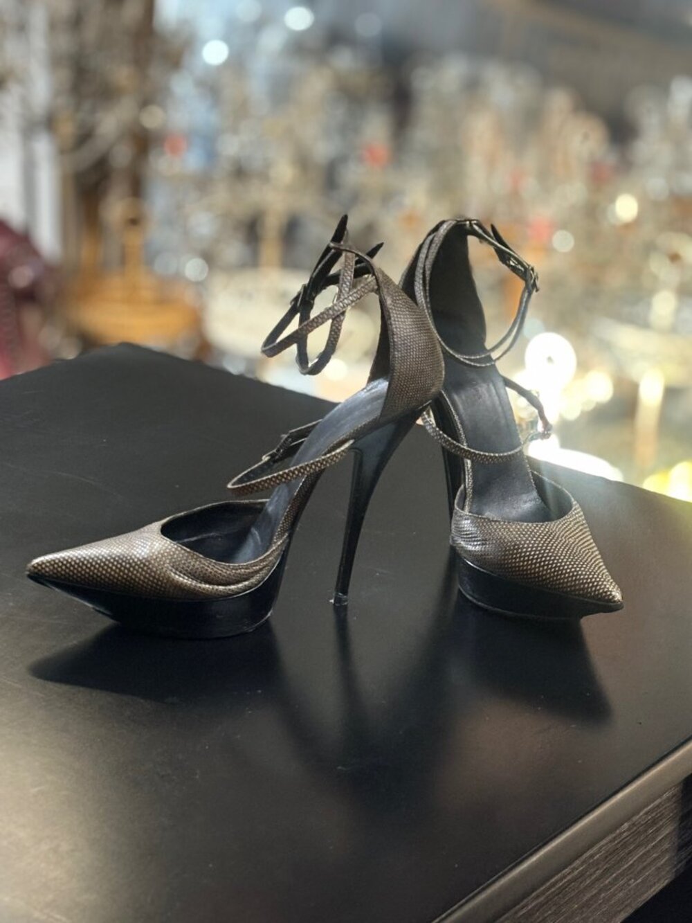 Balenciaga Leather Lizard Pumps featuring a pointed toe, stiletto heel Size 38
